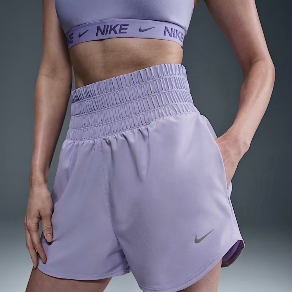 Nike One Women's Dri-Fit Ultra High Waisted 3” Brief Lined Shorts